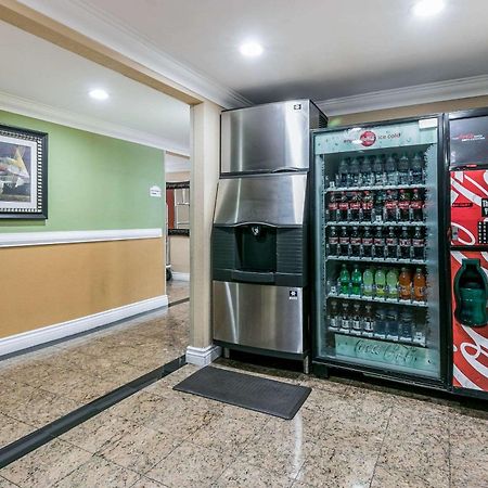 Quality Inn & Suites Atlanta Airport South College Park Kültér fotó